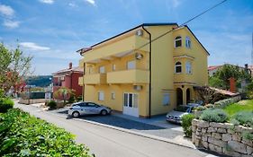 Apartments Mirjana