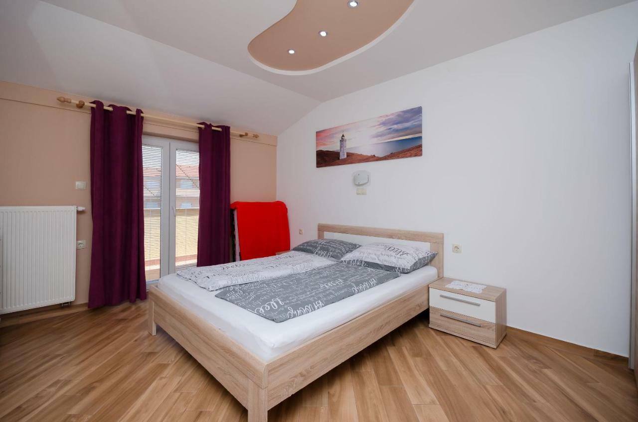 Apartments Mirjana Lopar Kültér fotó