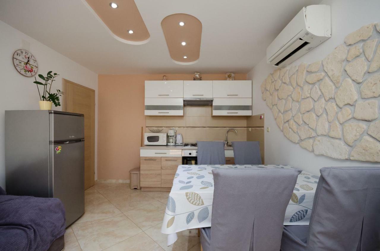 Apartments Mirjana Lopar Kültér fotó