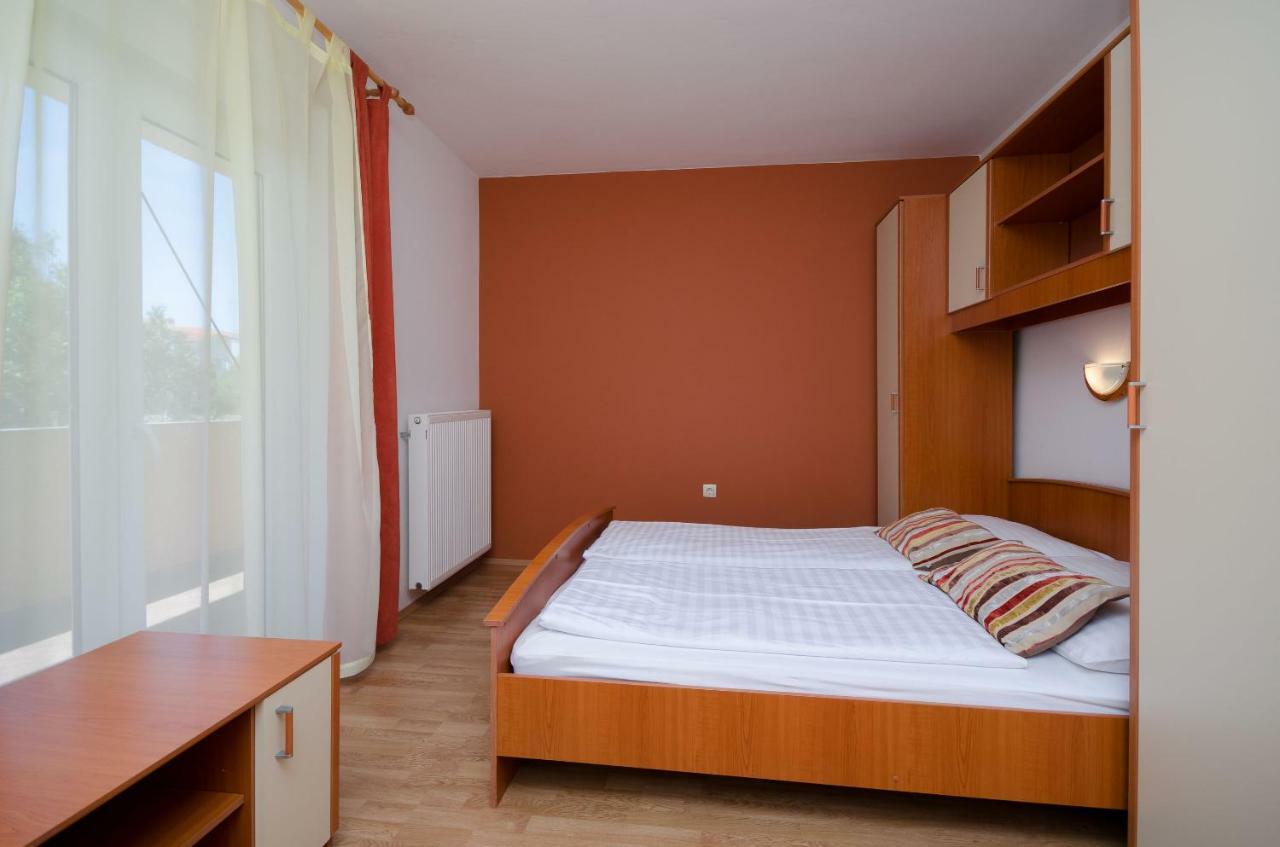Apartments Mirjana Lopar Kültér fotó
